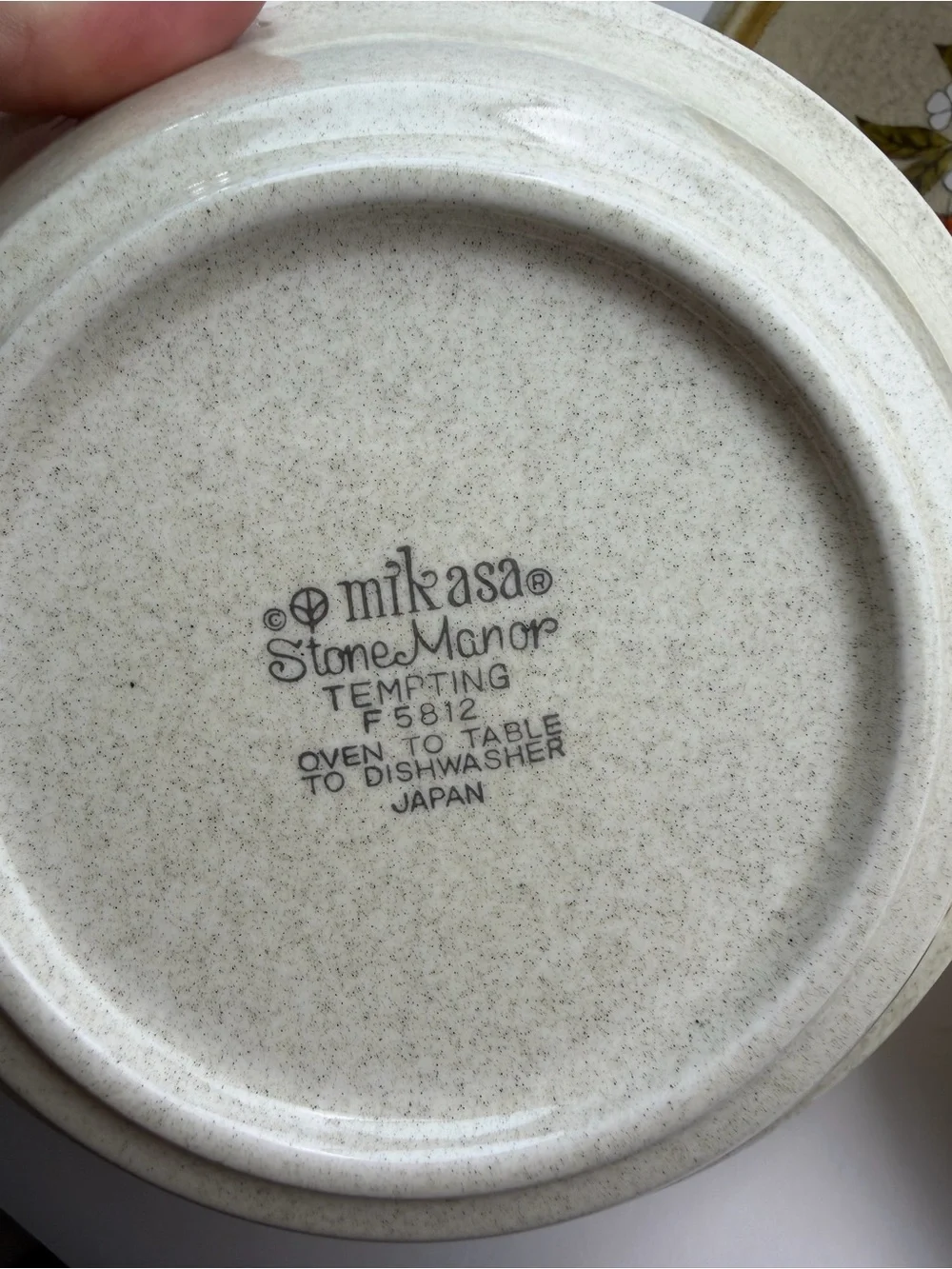Mikasa set cream